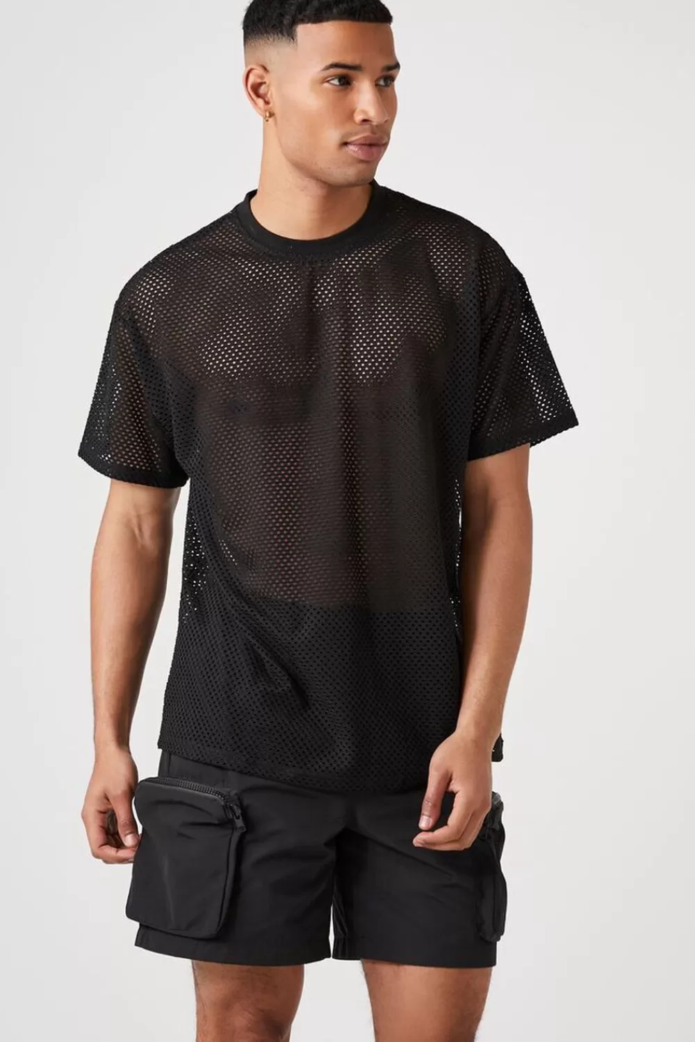 Activewear + Athletic>Forever 21 3D Zipper Pocket Cargo Shorts Black