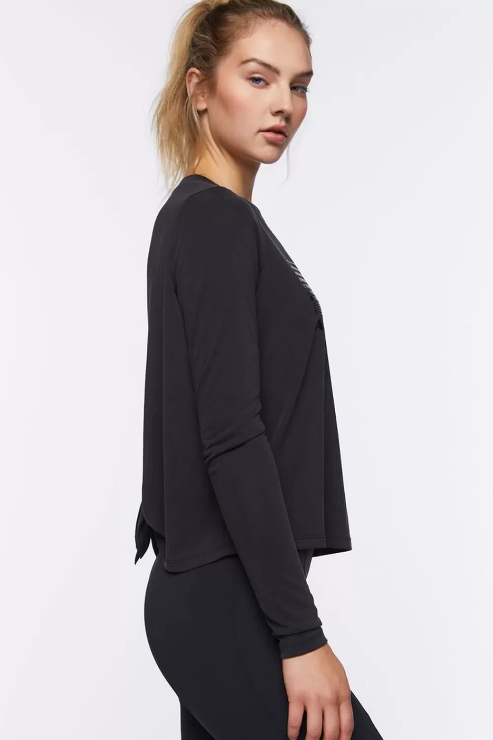 Activewear>Forever 21 Active Aspen Ski Club Graphic Top Black/Multi