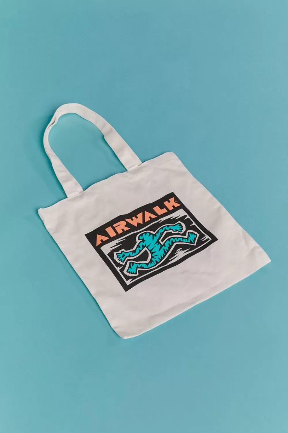 Bags + Backpacks>Forever 21 Airwalk Graphic Tote Bag White/Multi