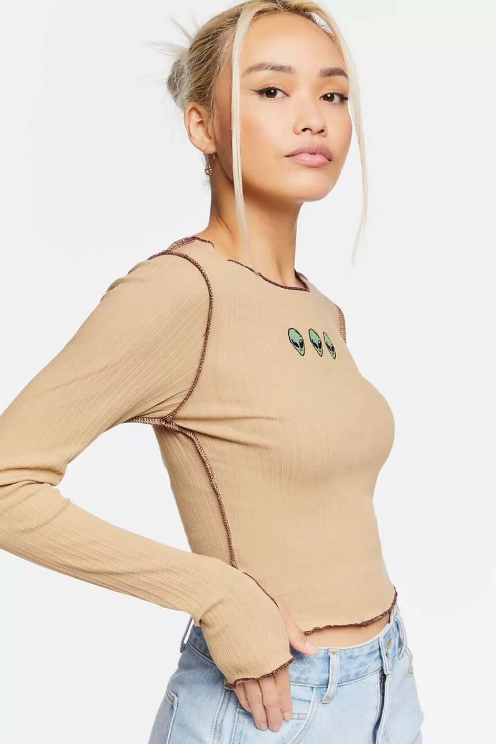 Forever 21 Alien Graphic Long-Sleeve Tee | Women Tops