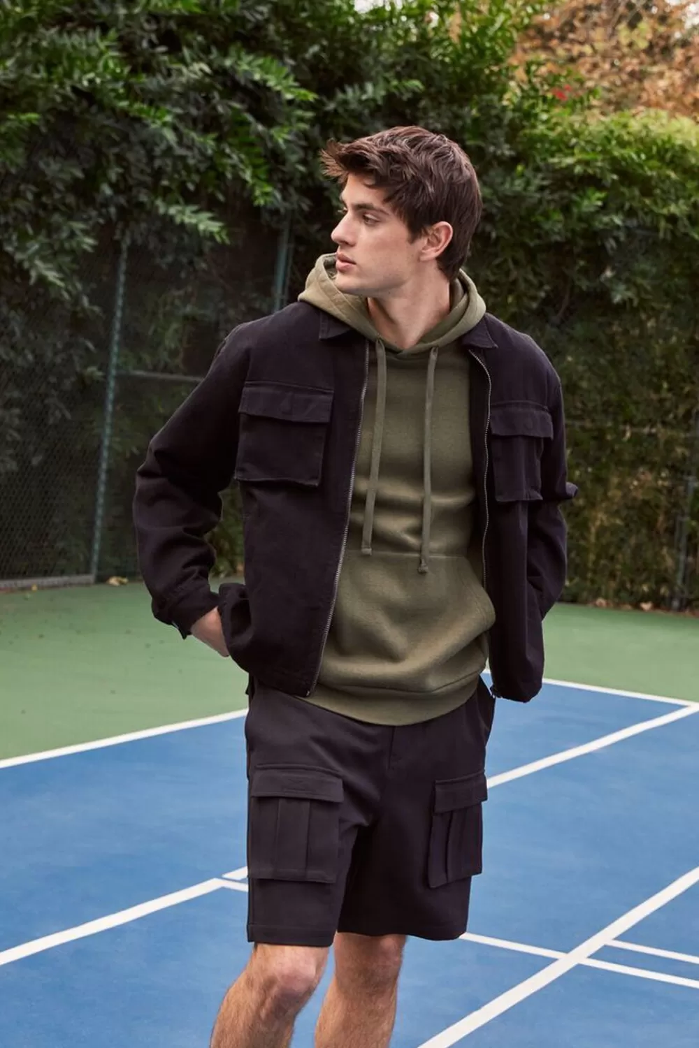 Activewear + Athletic>Forever 21 Cargo Pocket Shorts Black
