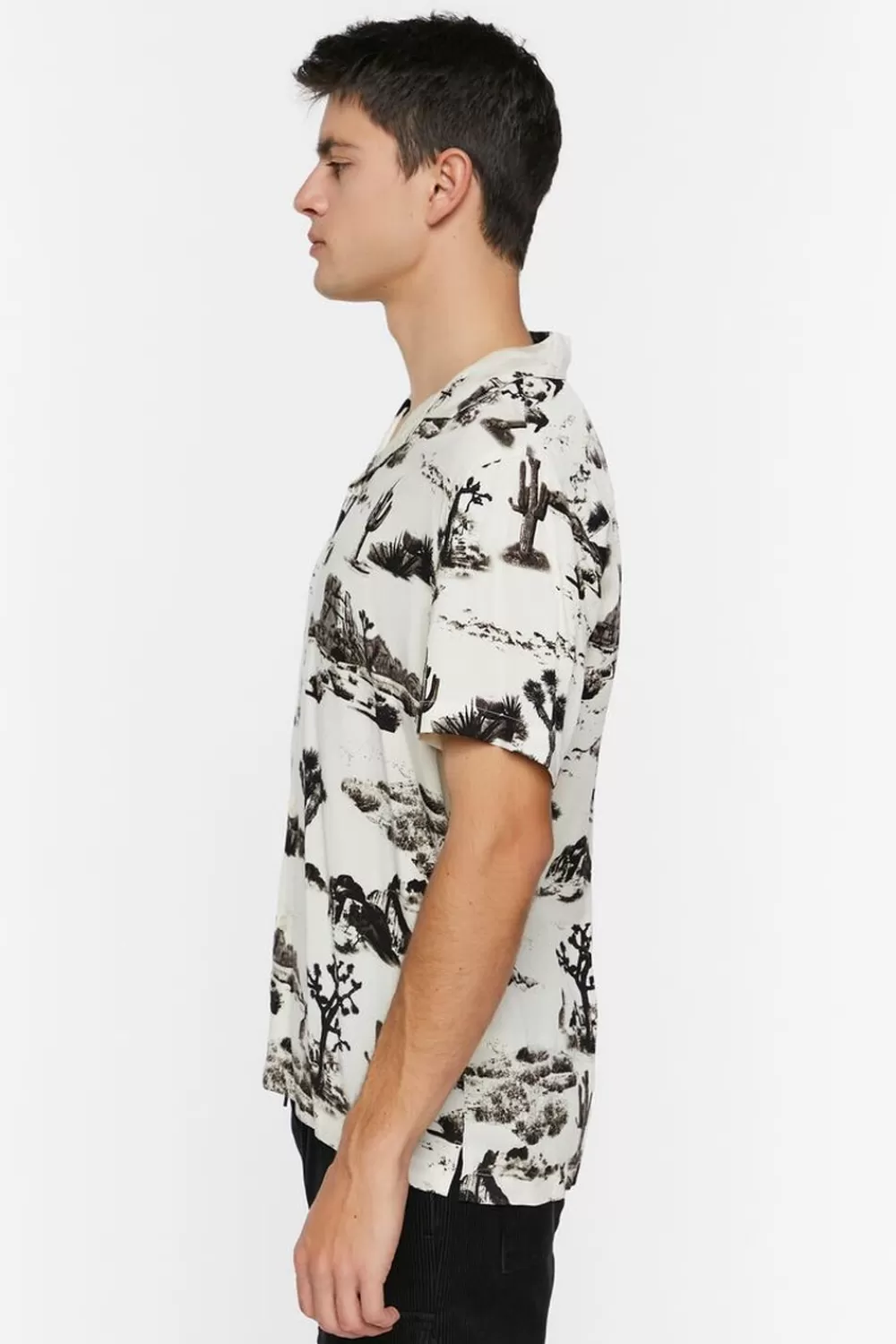Tops>Forever 21 Desert Landscape Graphic Shirt Cream/Black