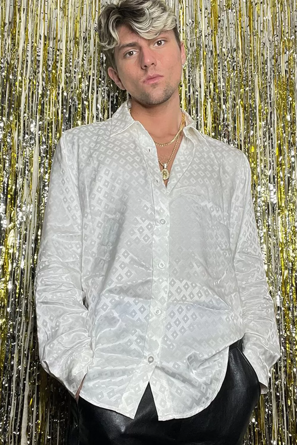 Shirts>Forever 21 Diamond Long-Sleeve Shirt Cream