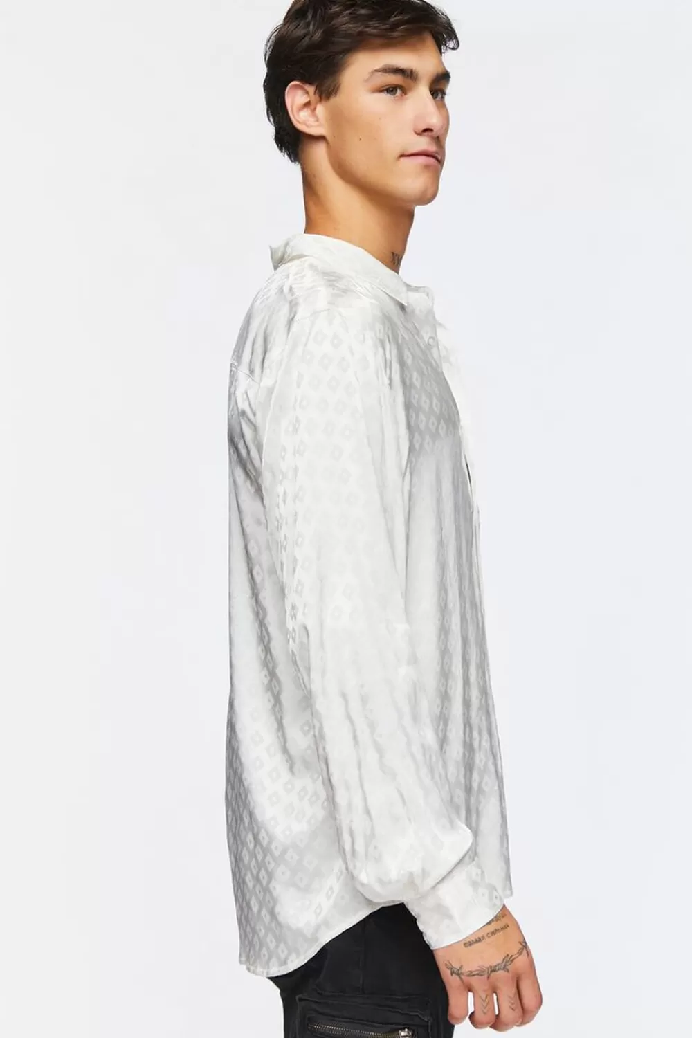 Shirts>Forever 21 Diamond Long-Sleeve Shirt Cream