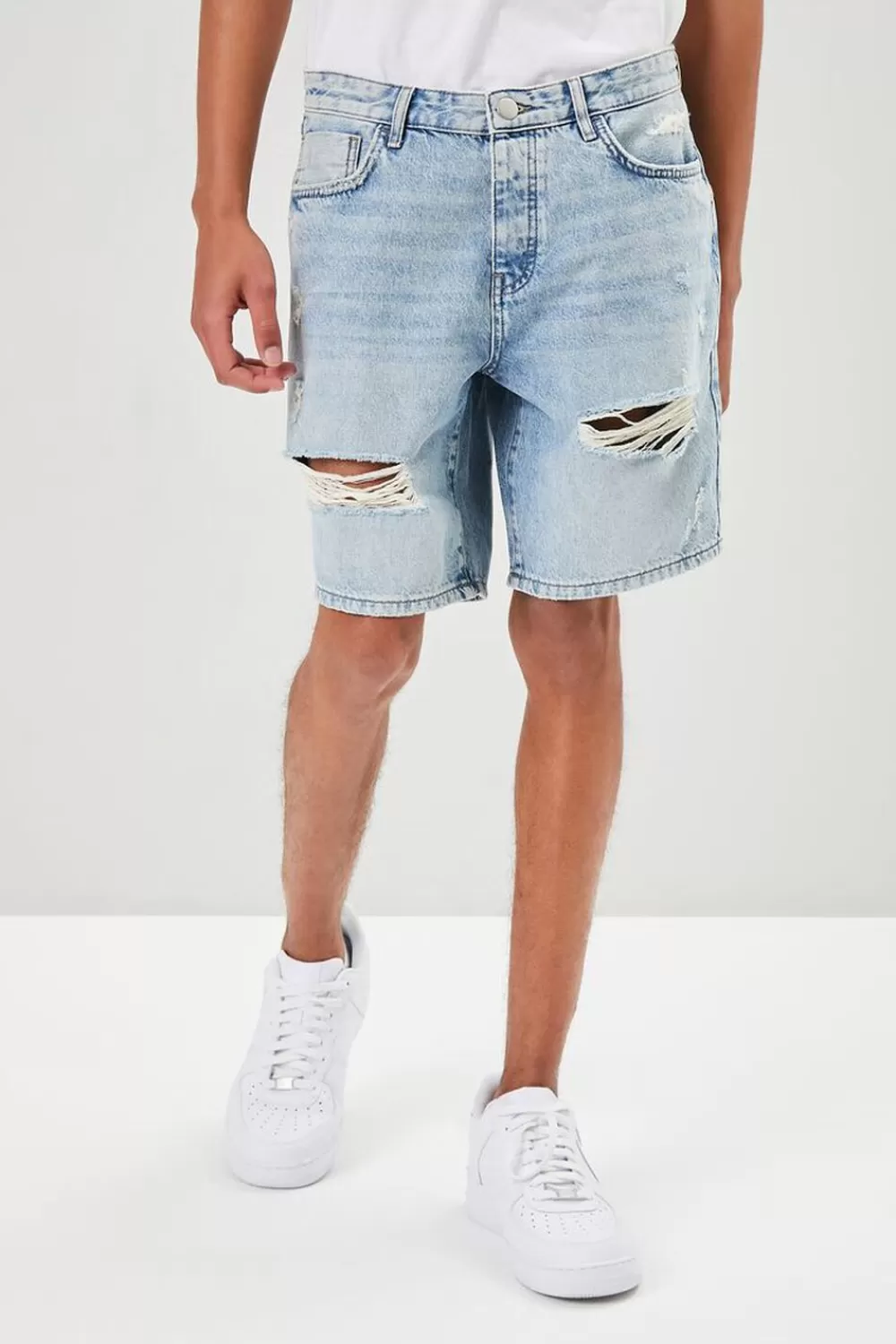 Jeans + Denim>Forever 21 Distressed Denim Shorts Denim Washed