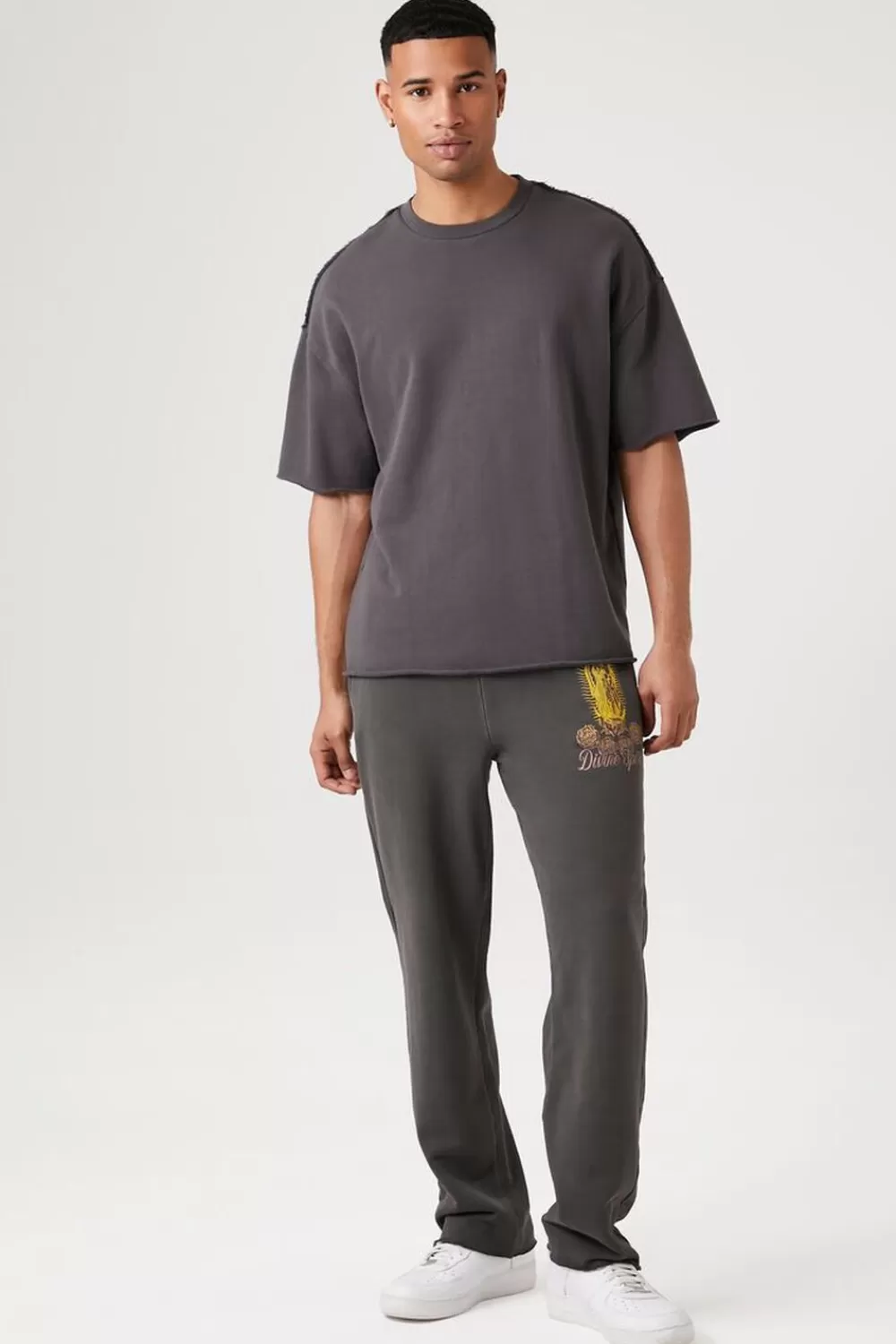 Activewear + Athletic>Forever 21 Divine Spirit Graphic Sweatpants Black/Multi