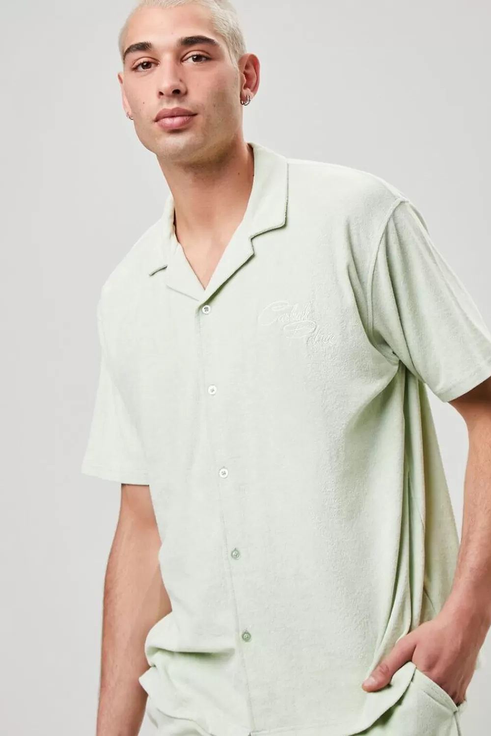 Graphic Tees>Forever 21 Embroidered Casbah Palace Shirt Mint/White