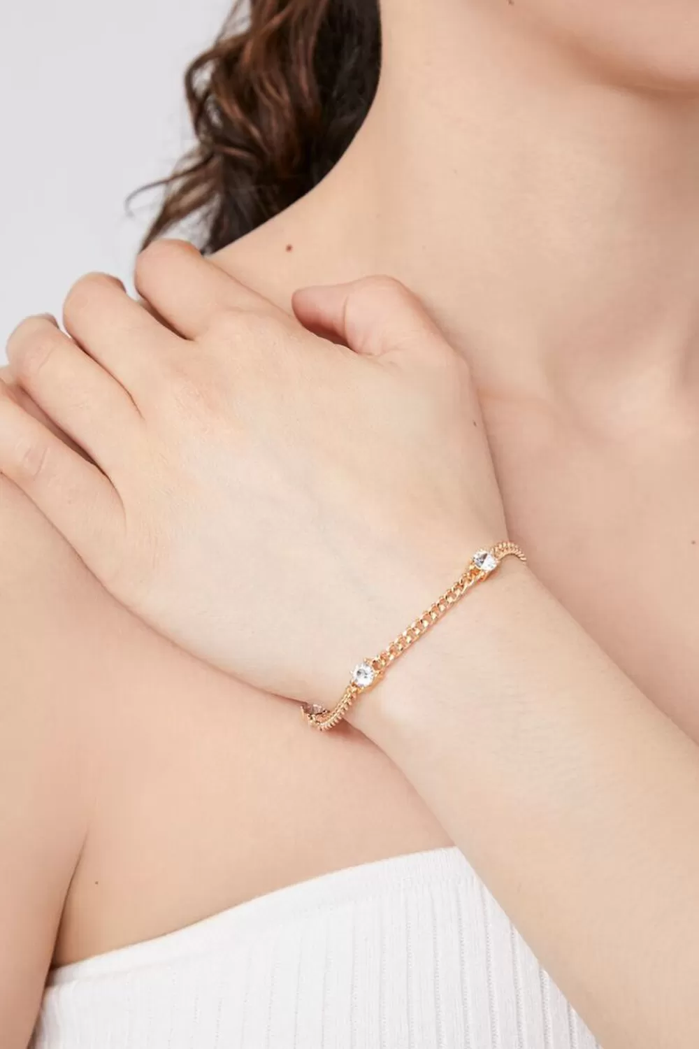Bracelets>Forever 21 Faux Gem Curb Bracelet Clear/Gold