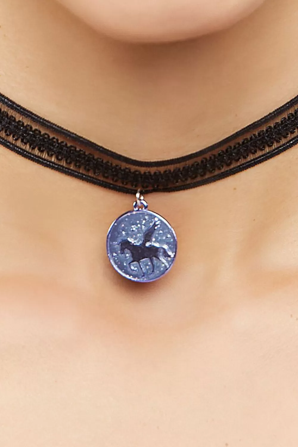 Accessories>Forever 21 Girls Pegasus Mesh Choker (Kids) Black