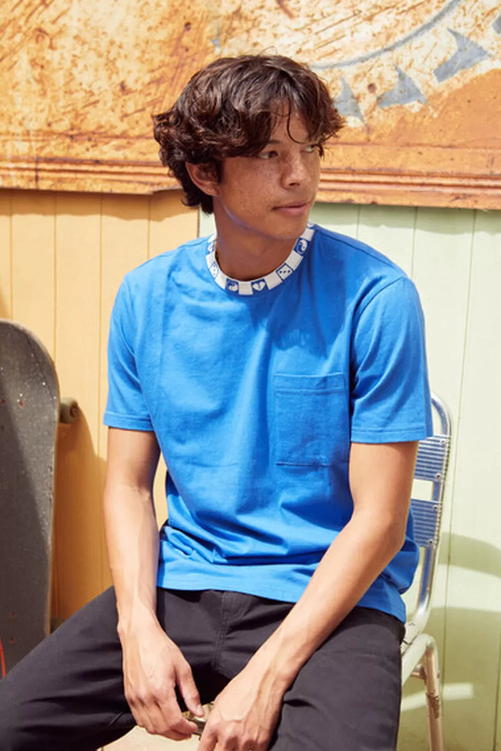 Graphic Tees>Forever 21 Graphic-Trim Crew Tee Blue/White