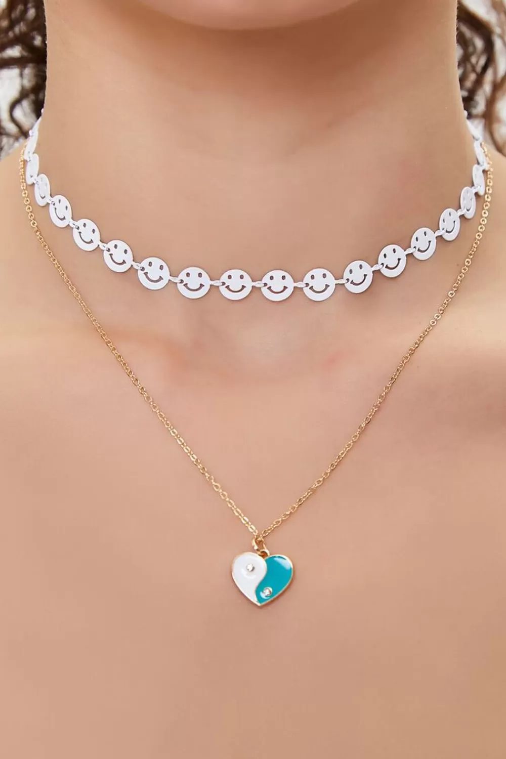 Necklaces>Forever 21 Happy Face & Yin Yang Necklace Set Gold/White