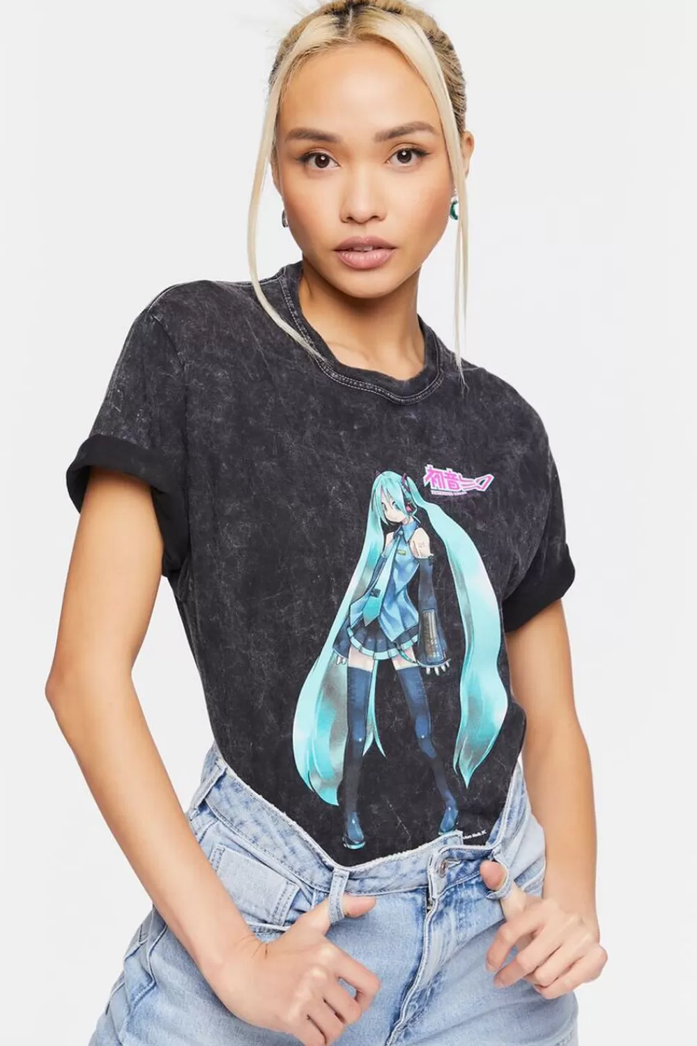 Forever 21 Hatsune Miku Graphic Tee | Women Tops