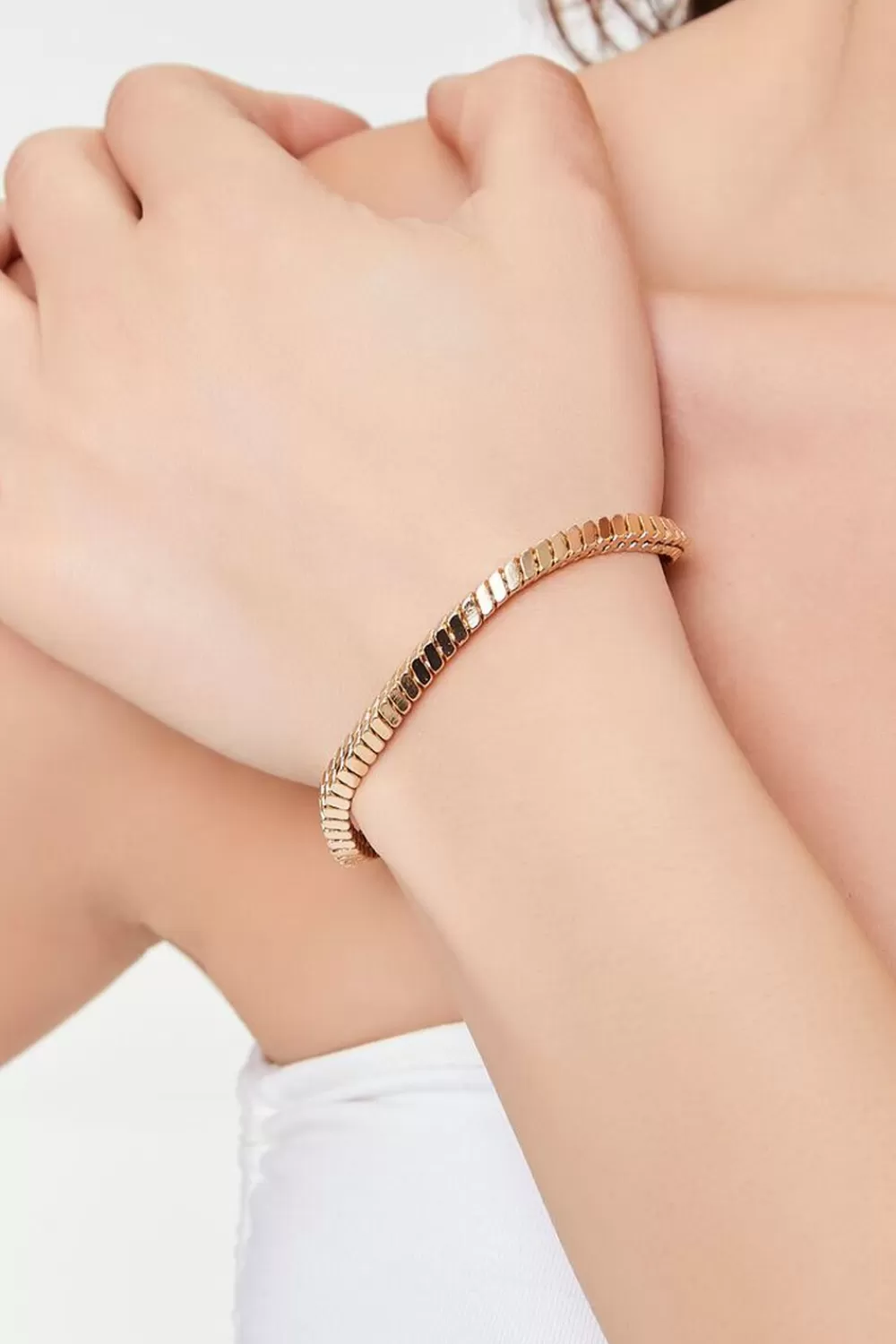 Bracelets>Forever 21 Herringbone Chain Bracelet Gold