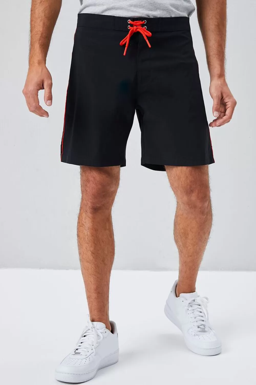 Bottoms>Forever 21 Lace-Up Contrast-Trim Swim Trunks Black/Red