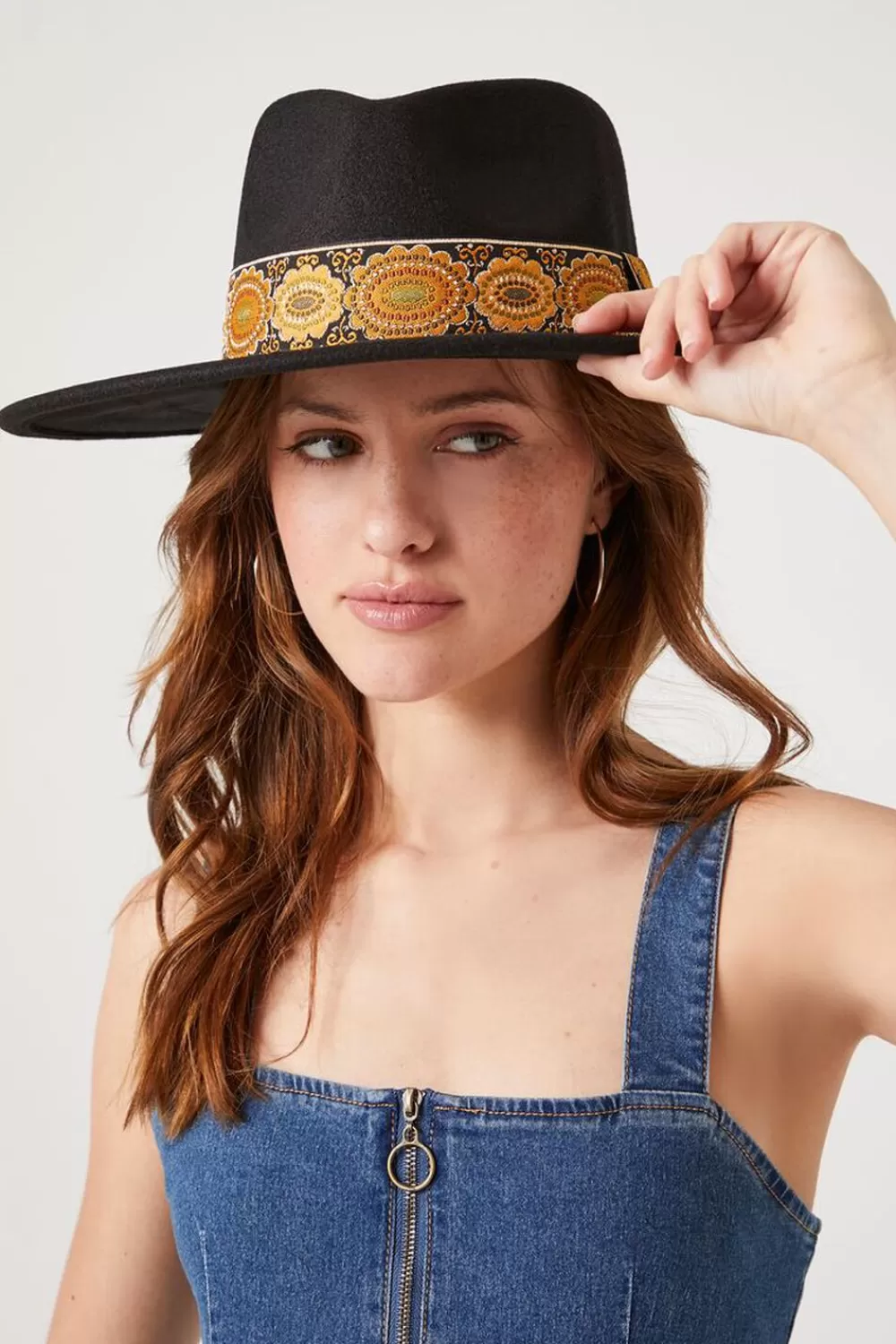 Hats + Beanies>Forever 21 Ornate-Trim Brushed Fedora Black/Multi
