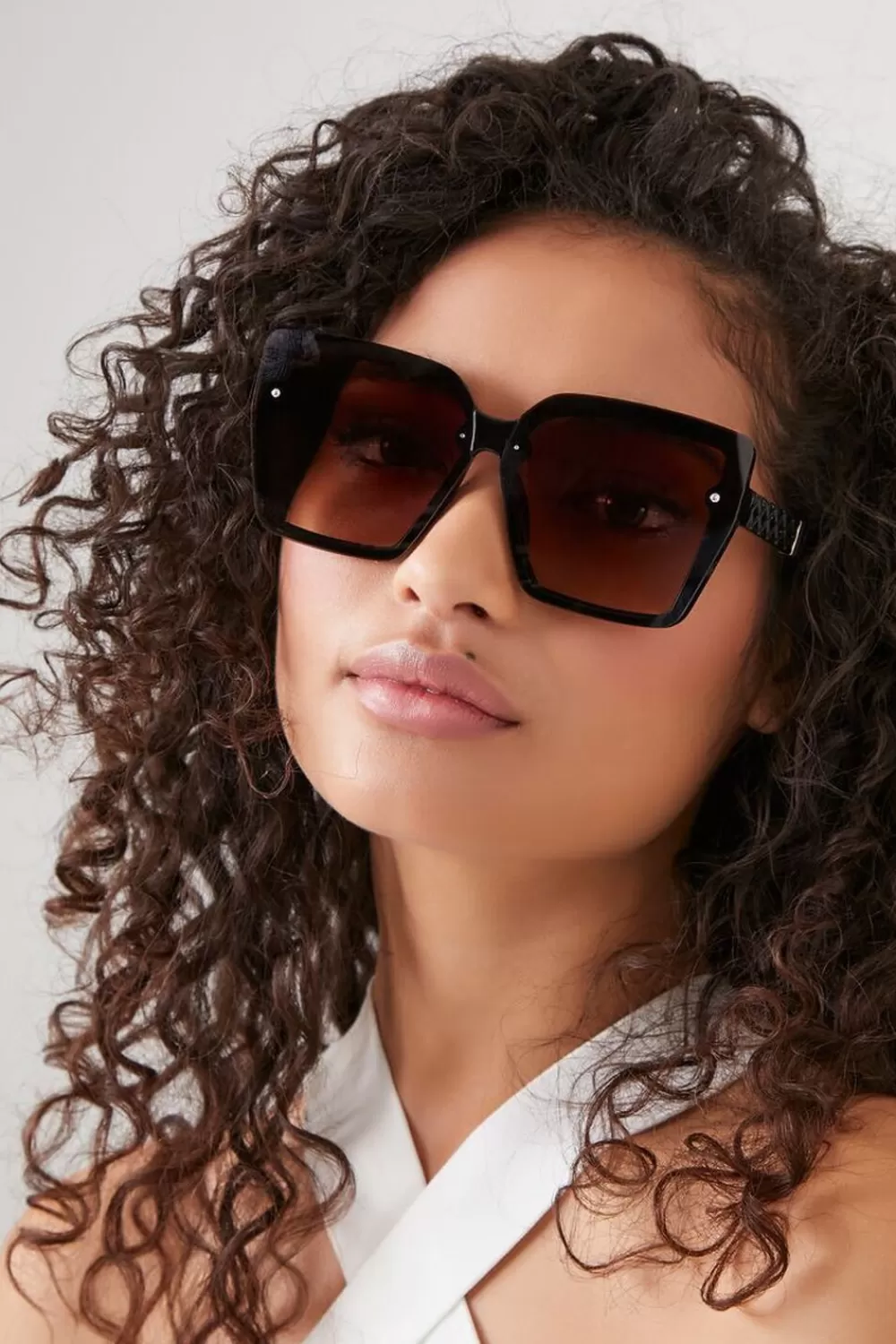 Sunglasses + Readers>Forever 21 Oversized Square Sunglasses Black/Brown