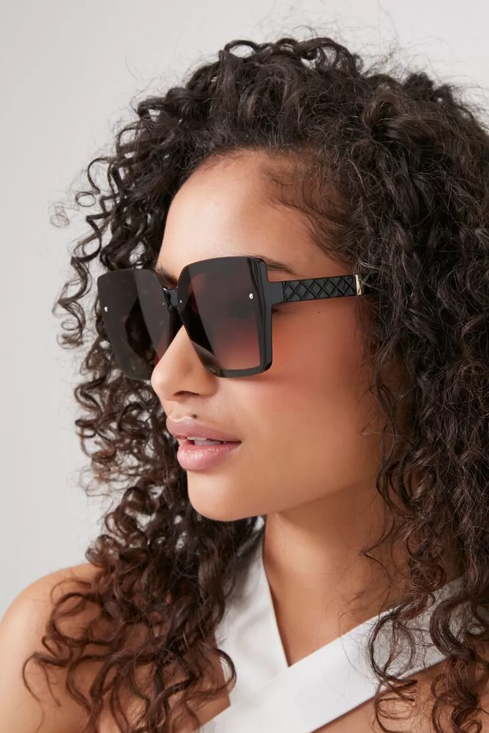 Sunglasses + Readers>Forever 21 Oversized Square Sunglasses Black/Brown