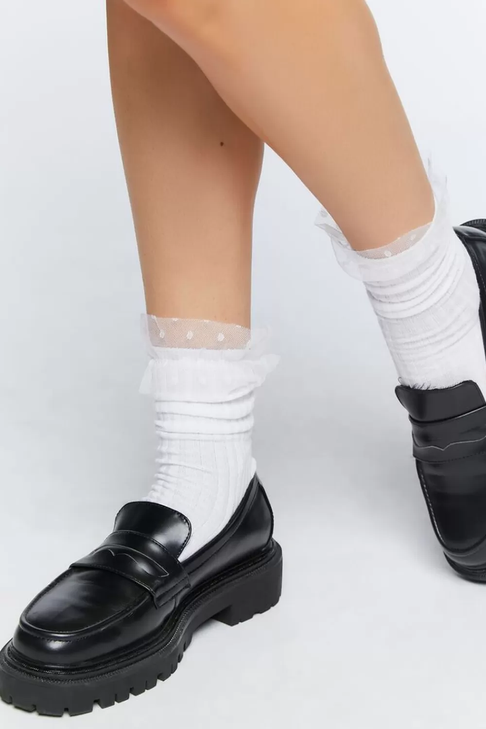 Socks + Tights>Forever 21 Polka Dot Lace-Trim Crew Socks White
