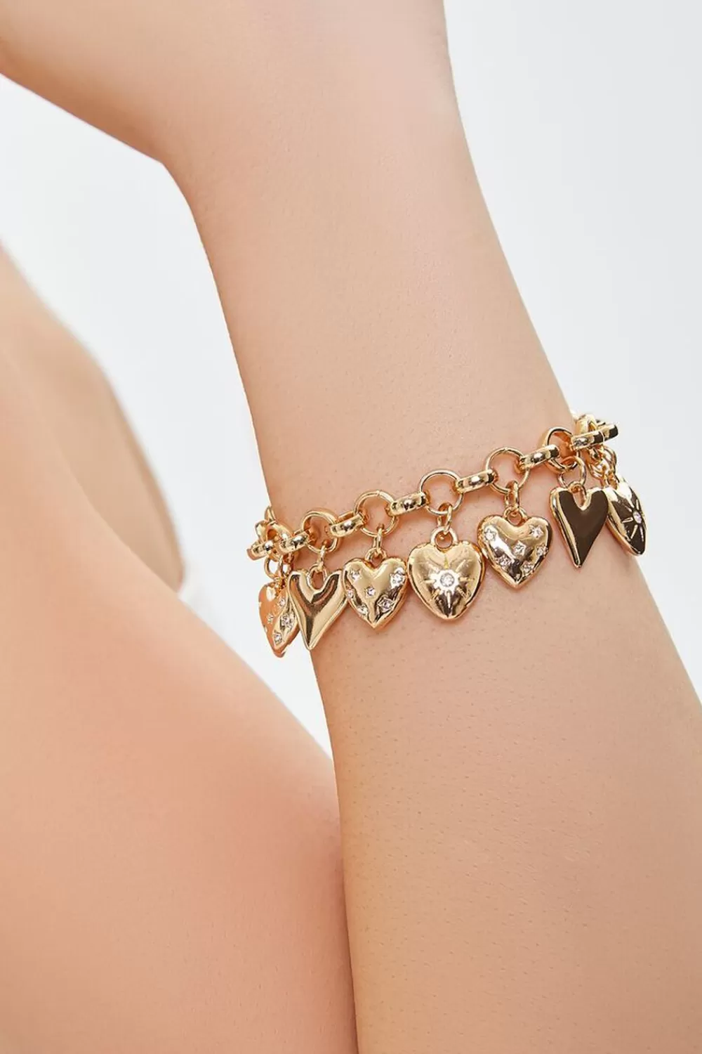 Bracelets>Forever 21 Rhinestone Heart Charm Bracelet Gold