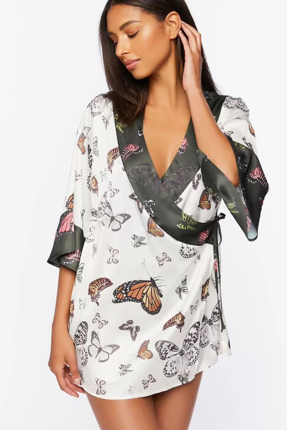Loungewear>Forever 21 Satin Butterfly Print Robe White/Multi