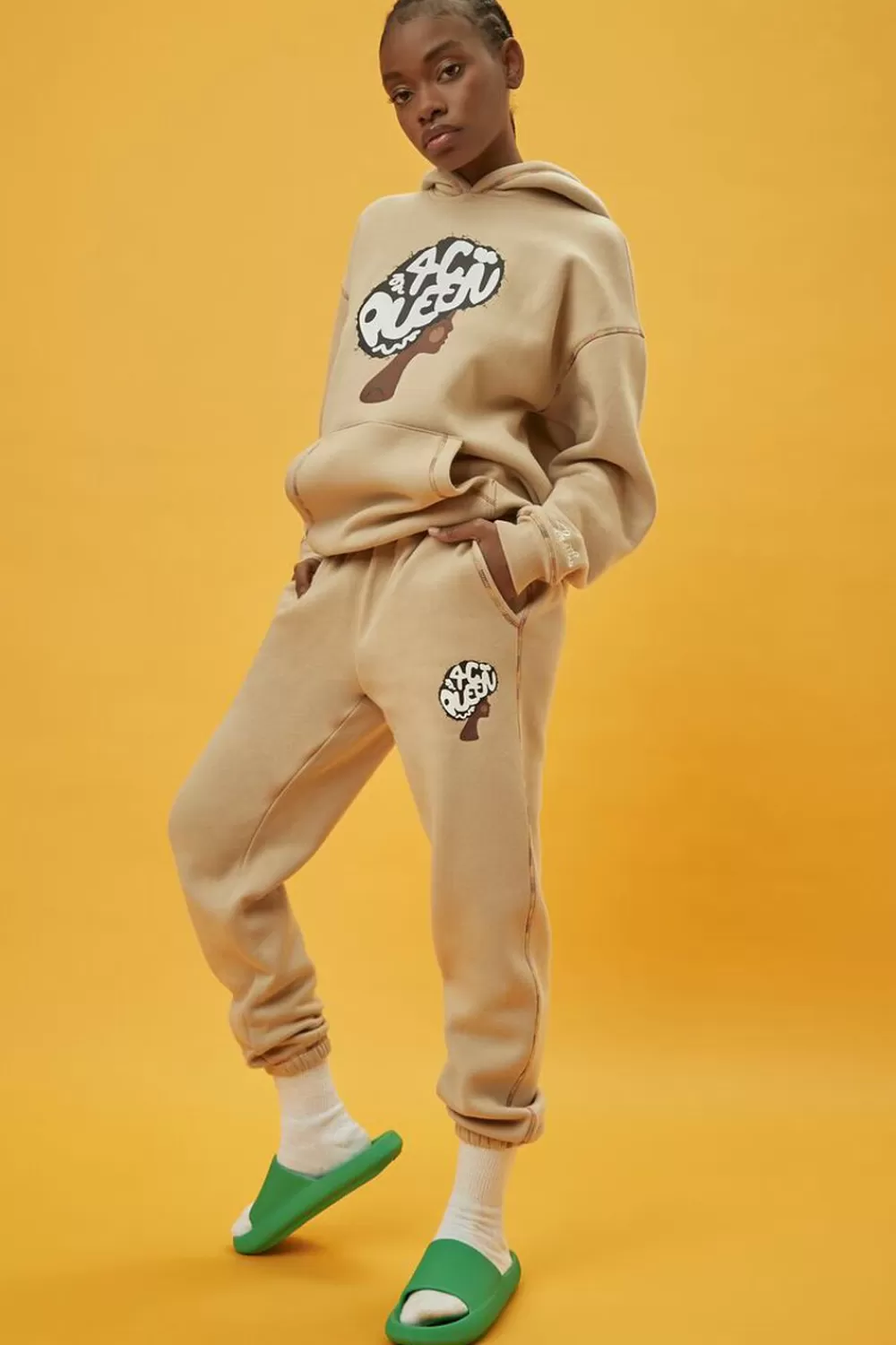 Bottoms>Forever 21 Shae Anthony Fleece Joggers Taupe/Multi