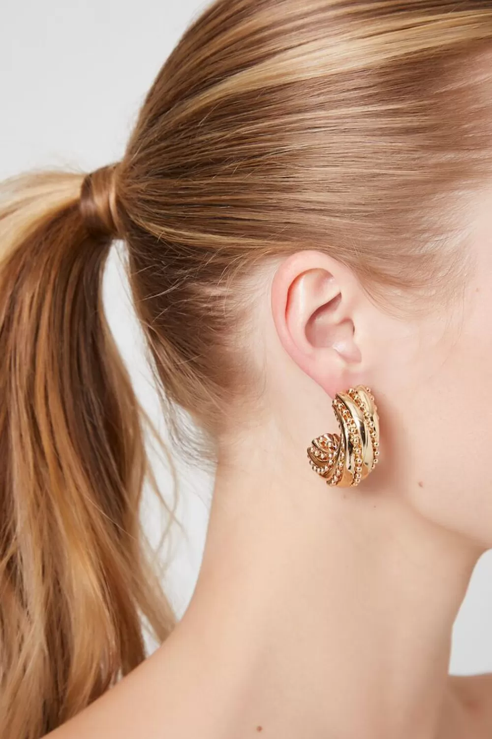 Earrings>Forever 21 Textured Open-End Hoop Earrings Gold