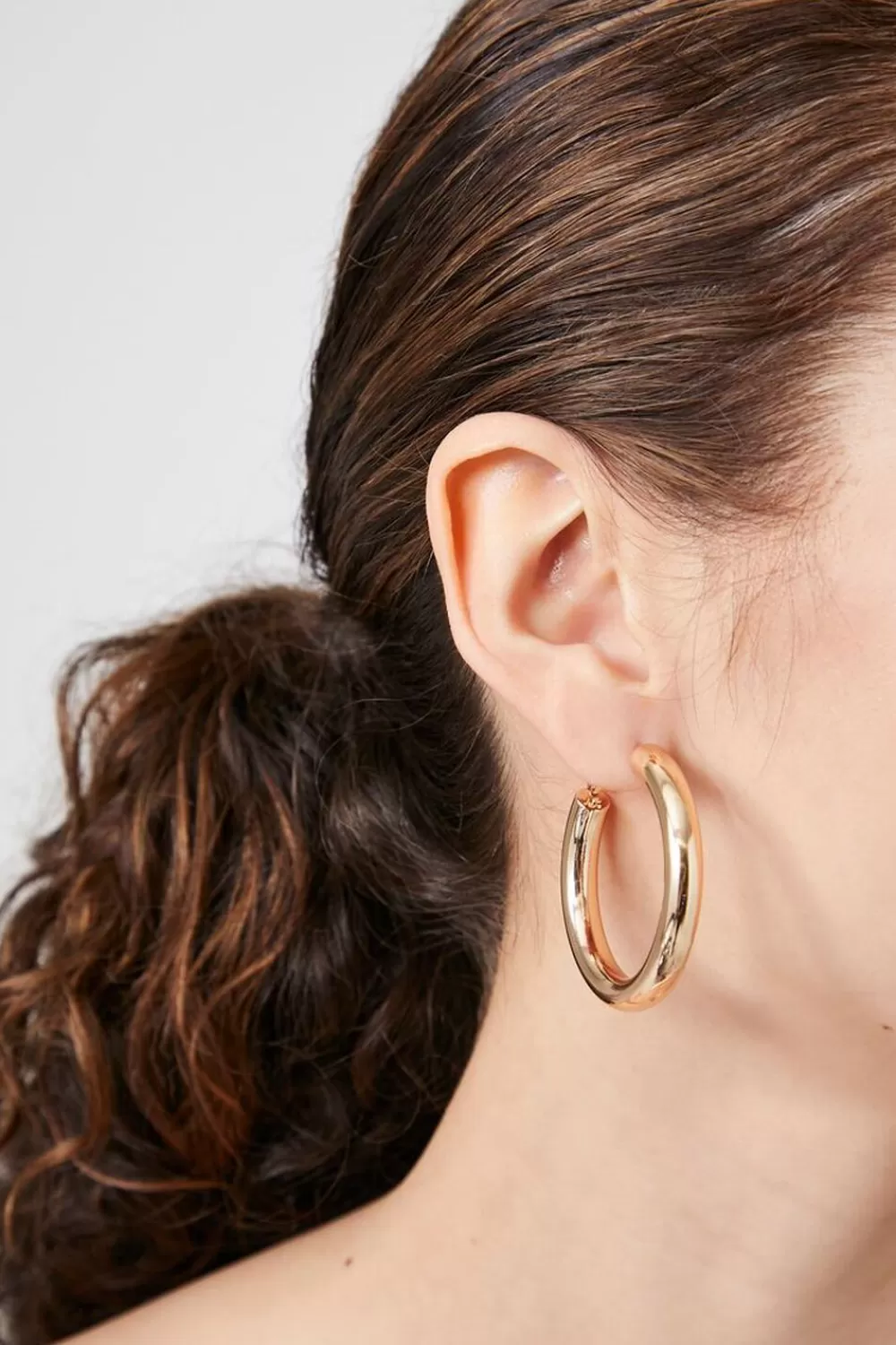 Earrings>Forever 21 Thick Hoop Earrings Gold