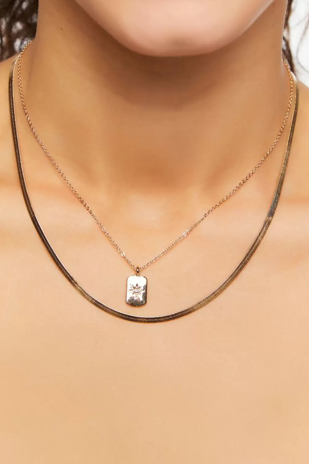 Necklaces>Forever 21 Upcycled Star Pendant Layered Necklace Gold