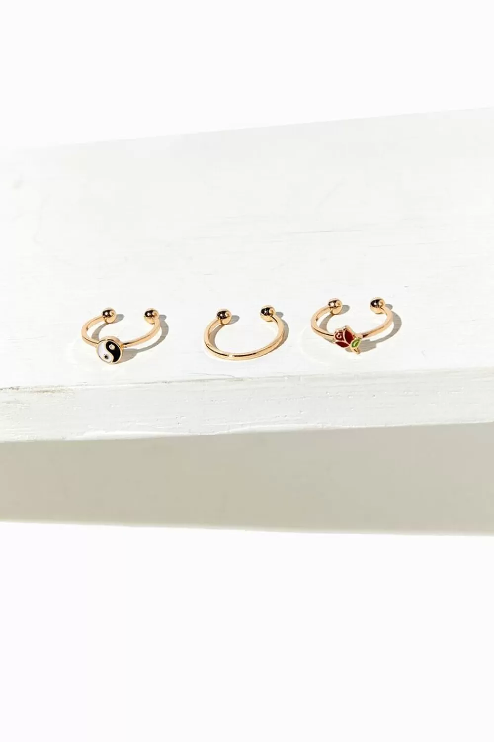 Body Jewelry>Forever 21 Upcycled Yin Yang Toe Ring Set Gold