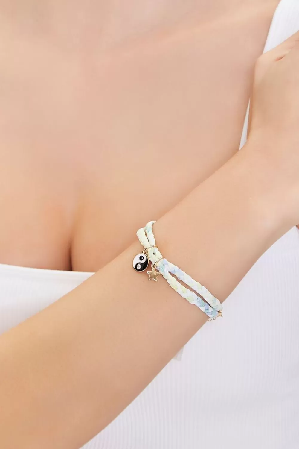 Bracelets>Forever 21 Yin Yang & Star Charm Bracelet Blue