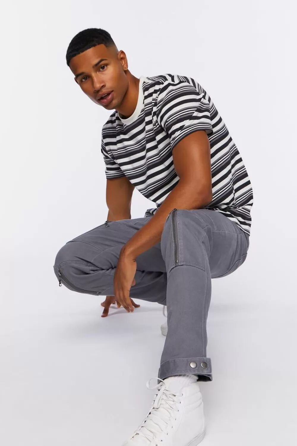 Bottoms>Forever 21 Zippered Skinny Pants Grey